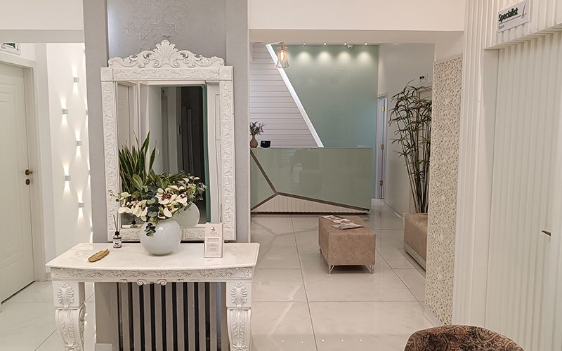 کلینیک زیبایی رئوف/ سالن